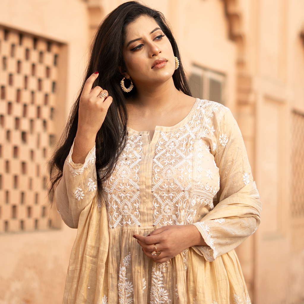 Lucknow Threads