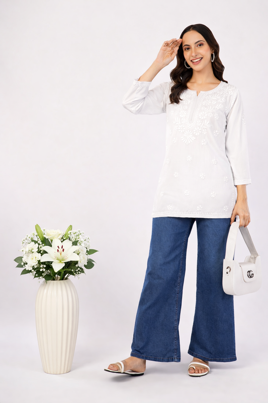 Inaya Chikankari Short Kurti – Ivory White
